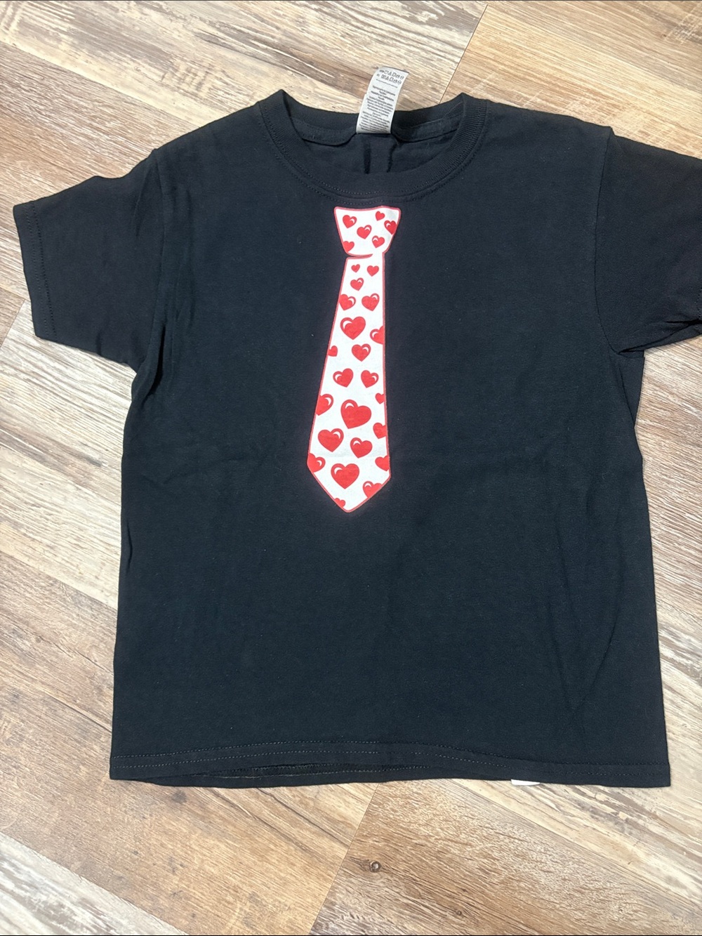 ♥️ Gildan Black Tee with White Tie and Red Hearts